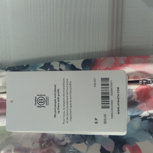 Athleta Savannah Bermuda Short Size S P NWT - Picture 4 of 5